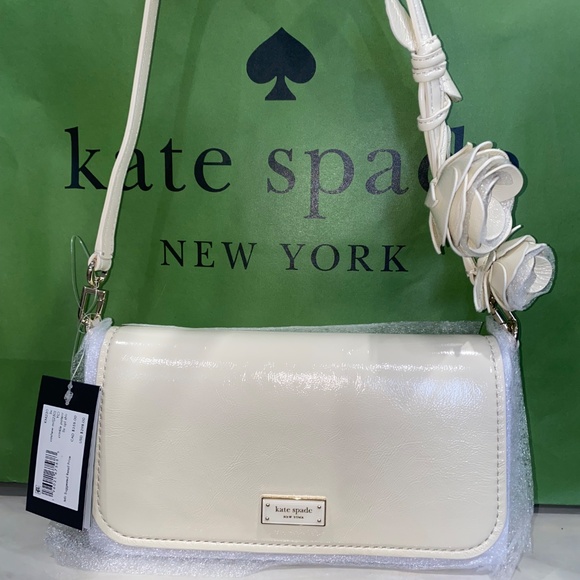 Kate spade Liv Crinkle Patent Shoulder Bag